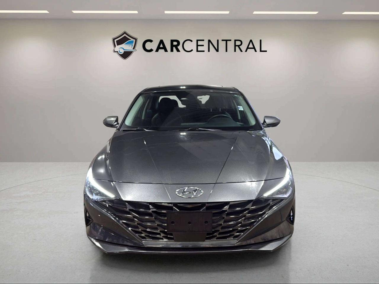 2023 Hyundai Elantra LUXURY| SUNROOF| NAVI| BLIND SPOT| CARPLAY Photo