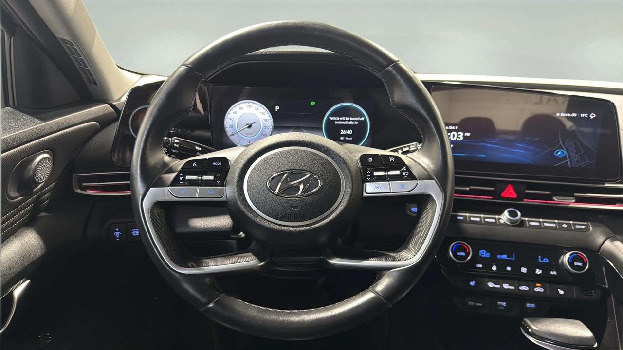 2023 Hyundai Elantra LUXURY| SUNROOF| NAVI| BLIND SPOT| CARPLAY Photo