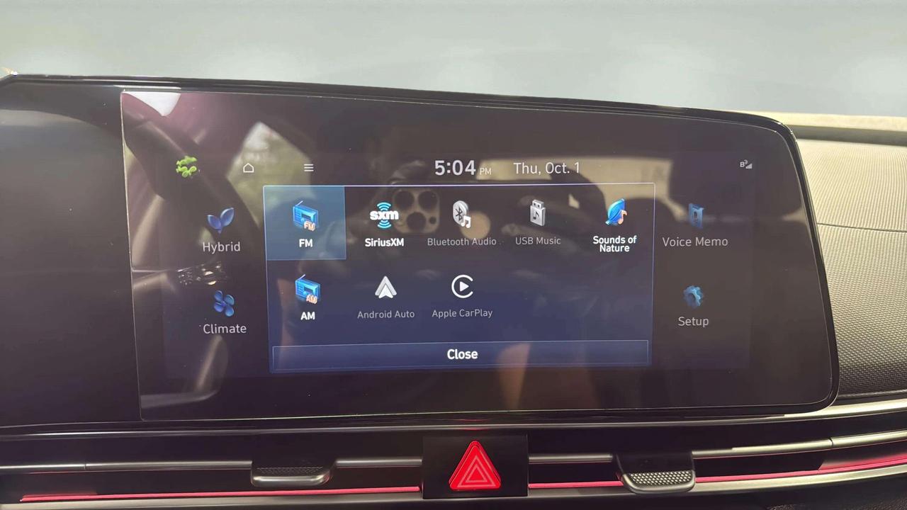 2023 Hyundai Elantra LUXURY| SUNROOF| NAVI| BLIND SPOT| CARPLAY Photo