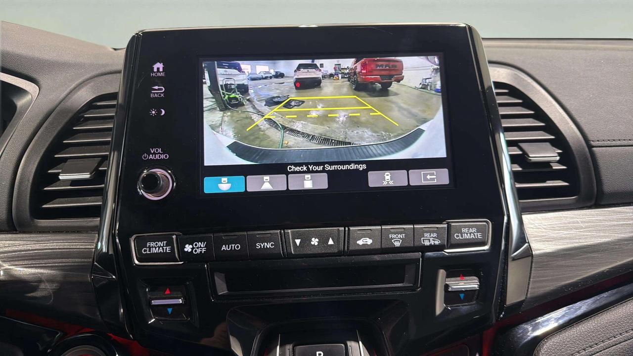 2024 Honda Odyssey BLACK EDITION| CLEAN CARFAX| DVD| SUNROOF| NAVI Photo