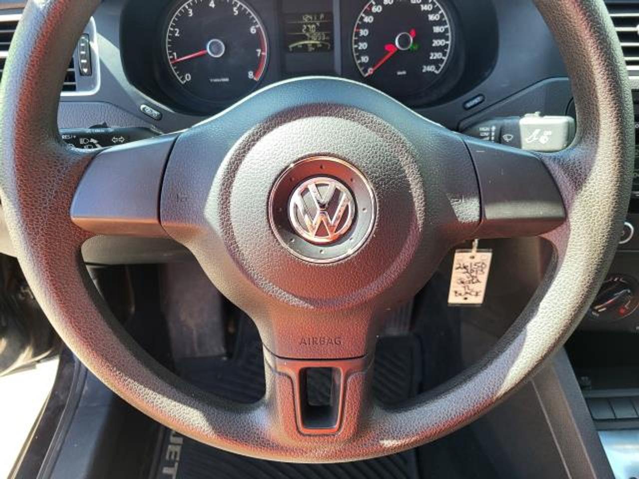 2013 Volkswagen Jetta Trendline Photo