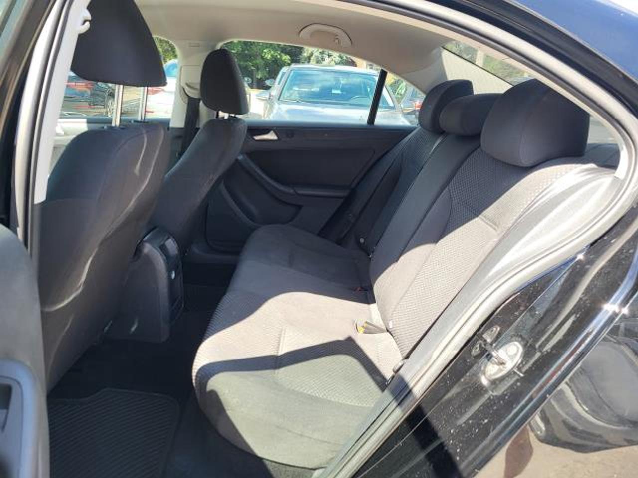 2013 Volkswagen Jetta Trendline Photo