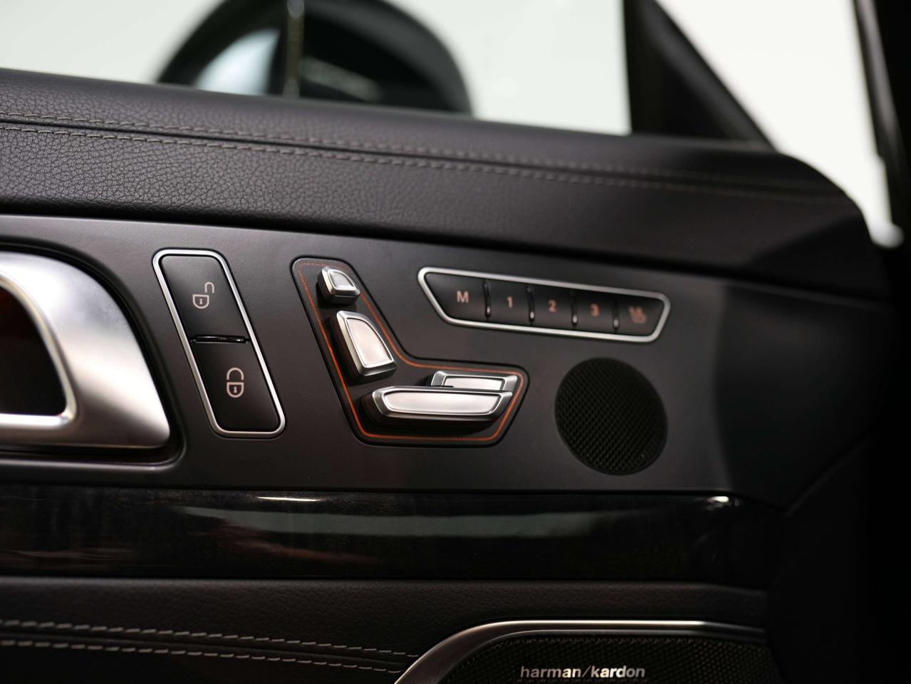 2020 Mercedes-Benz SL-Class 550 | AMG | MAGIC SKY | PREMIUM PKG Photo