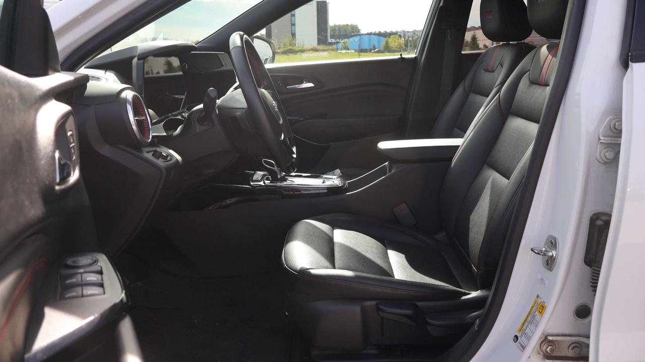 2025 Chevrolet Trax 2RS | Smart Device Integration Photo