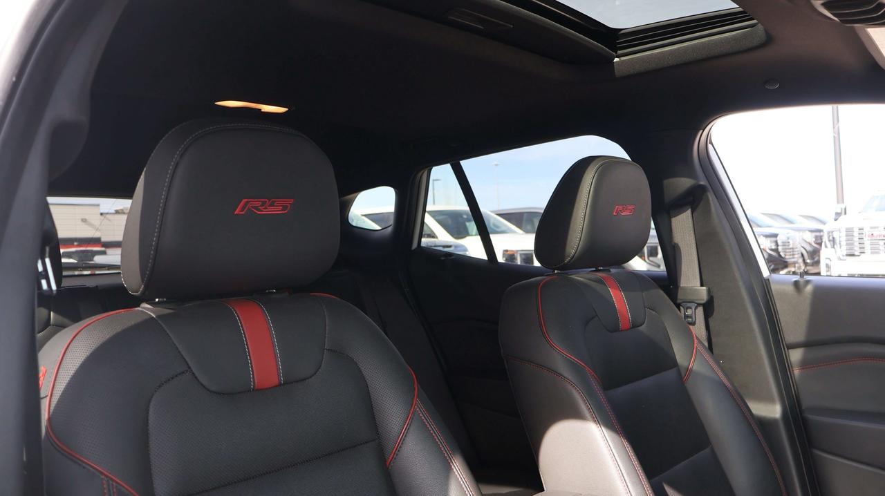 2025 Chevrolet Trax 2RS | Smart Device Integration Photo