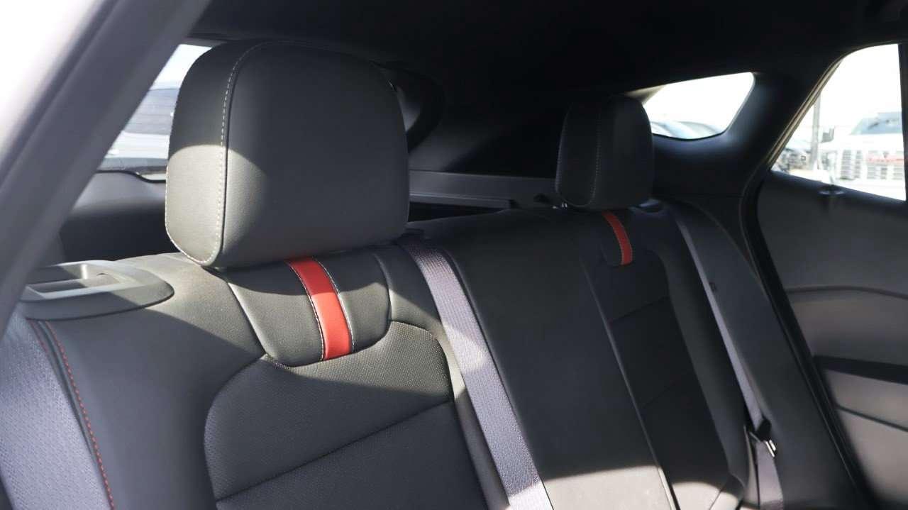2025 Chevrolet Trax 2RS | Smart Device Integration Photo