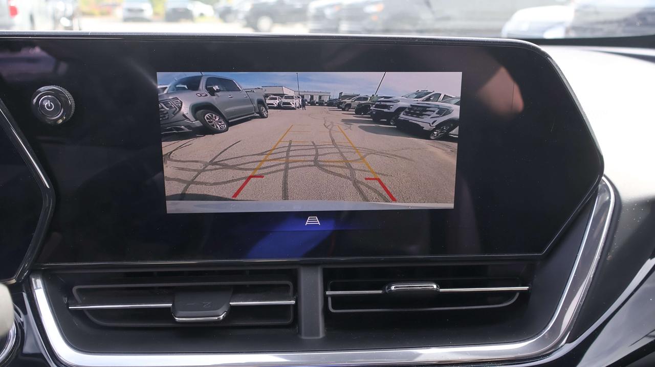 2025 Chevrolet Trax 2RS | Smart Device Integration Photo