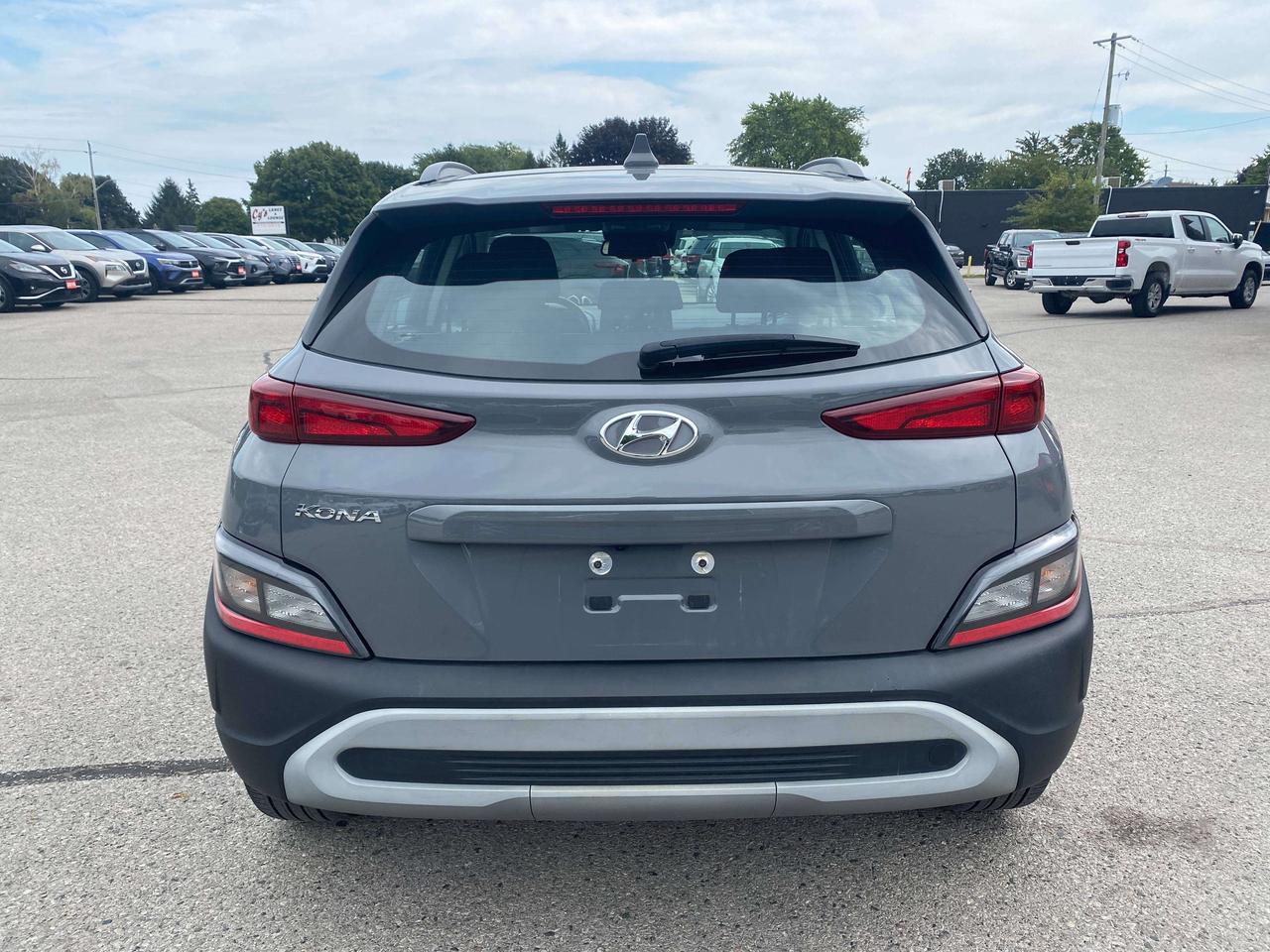 2023 Hyundai KONA PREFERRED, CLEAN CARFAX, HEATED SEATS & WHEEL! - Photo #7