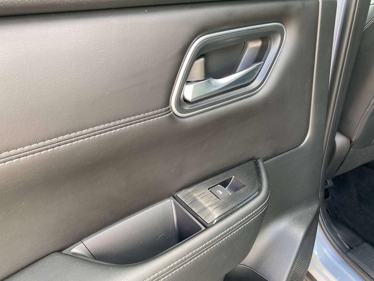2024 Nissan Rogue PLATINUM, CLEAN CARFAX, SUNROOF, REMOTE START! - Photo #21