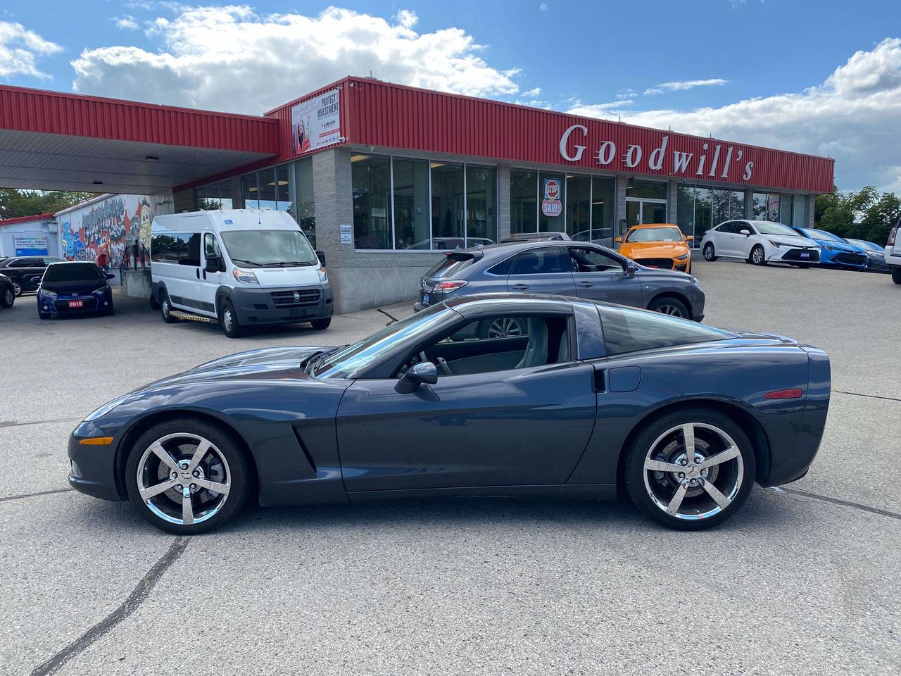 2010 Chevrolet Corvette 3LT Photo
