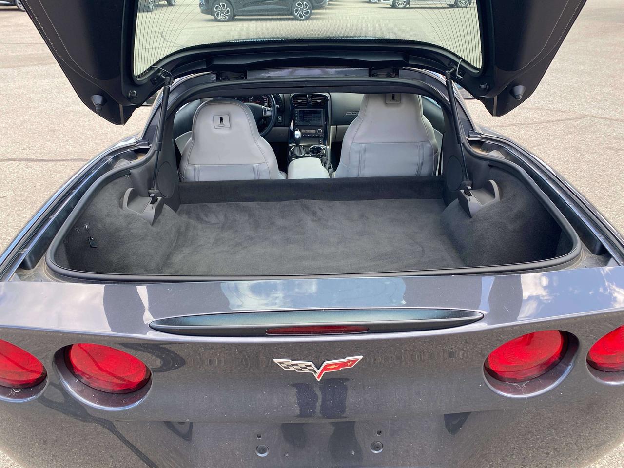 2010 Chevrolet Corvette 3LT Photo