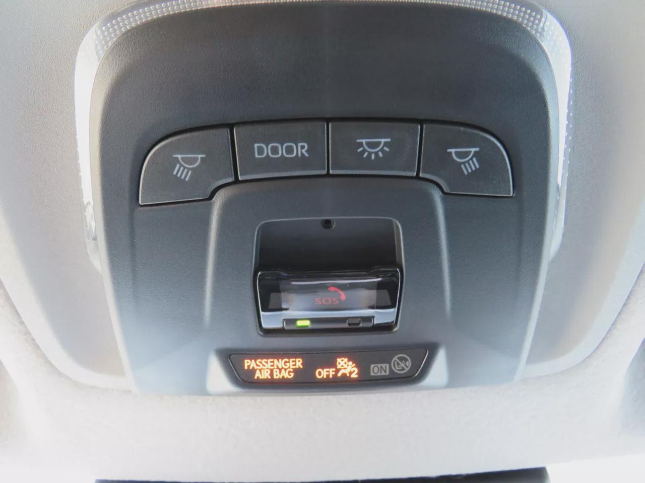 2026 Toyota Corolla Cross LE | AWD | Automatic | Alloy Wheels | Heated Seats | Heated Steering Wheel | Climate Control | Touchscreen Display | Wireless Android Auto & Apple CarPlay | Bluetooth | Back-Up Camera | Adaptive Cruise Control | Blind Spot Monitor | Cross Traffic Alert |  Photo