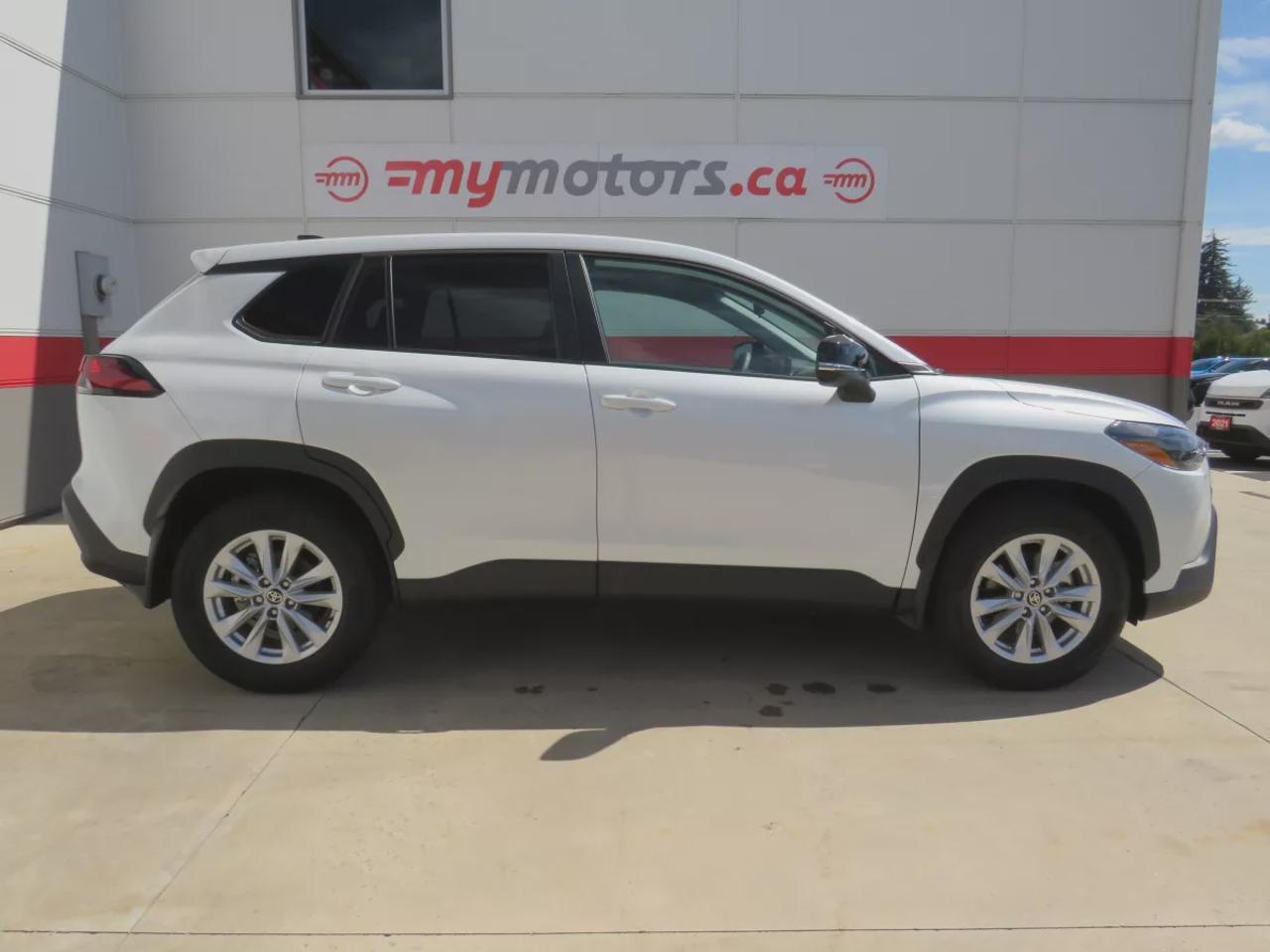 2026 Toyota Corolla Cross LE | AWD | Automatic | Alloy Wheels | Heated Seats | Heated Steering Wheel | Climate Control | Touchscreen Display | Wireless Android Auto & Apple CarPlay | Bluetooth | Back-Up Camera | Adaptive Cruise Control | Blind Spot Monitor | Cross Traffic Alert |  Photo