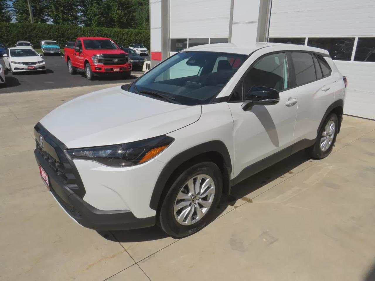 2026 Toyota Corolla Cross LE | AWD | Automatic | Alloy Wheels | Heated Seats | Heated Steering Wheel | Climate Control | Touchscreen Display | Wireless Android Auto & Apple CarPlay | Bluetooth | Back-Up Camera | Adaptive Cruise Control | Blind Spot Monitor | Cross Traffic Alert |  Photo