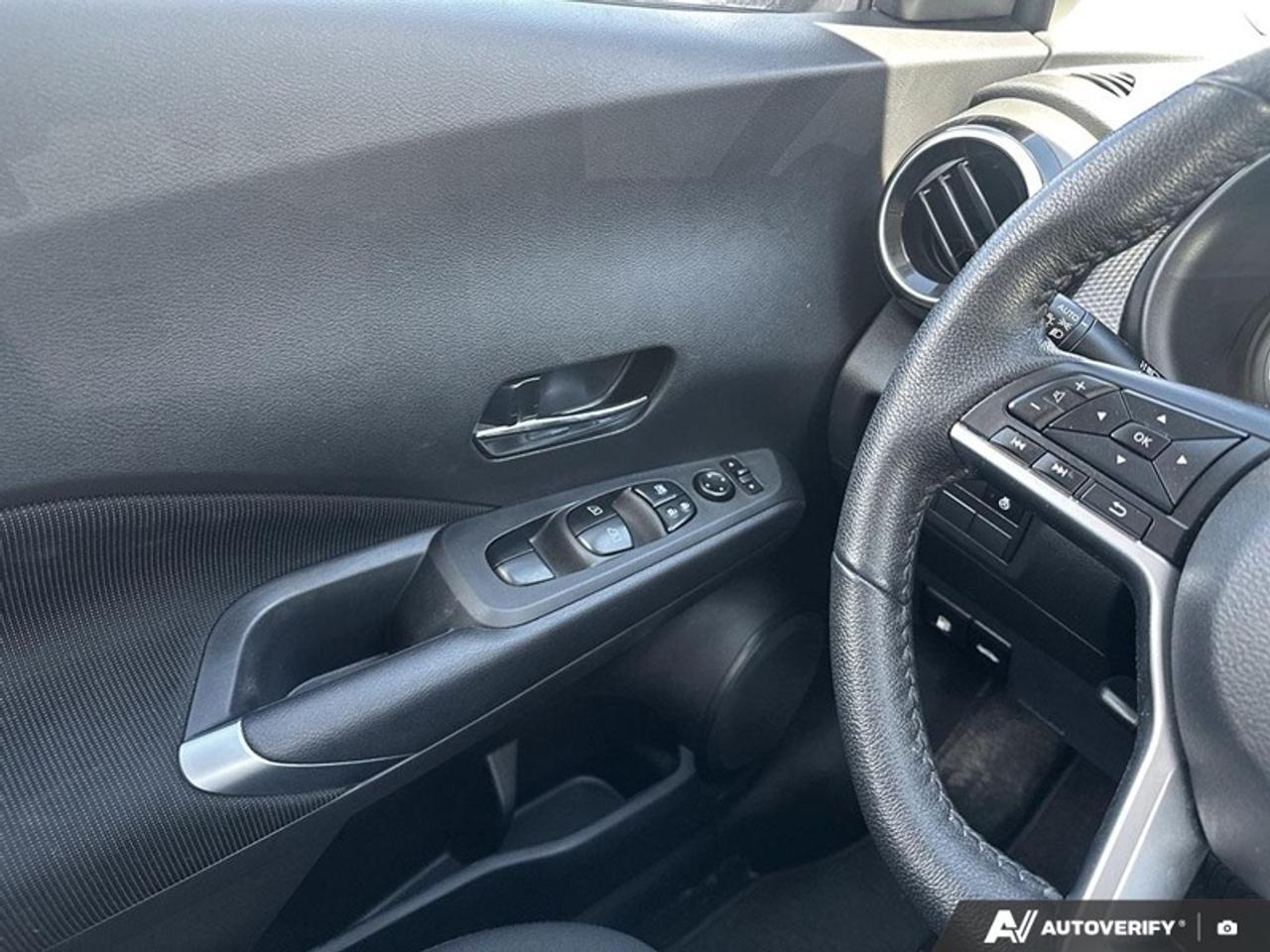 2022 Nissan Kicks SV   - Heated Seats - low mileage Photo