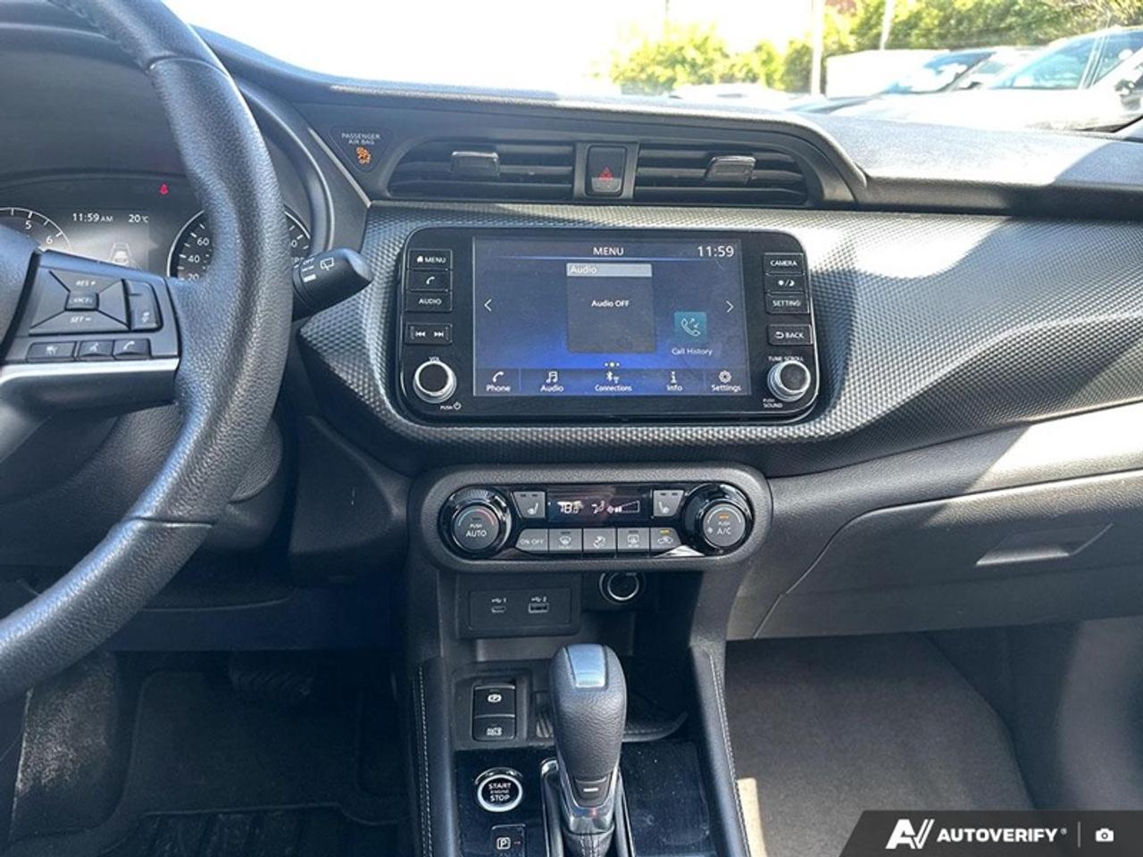 2022 Nissan Kicks SV   - Heated Seats - low mileage Photo