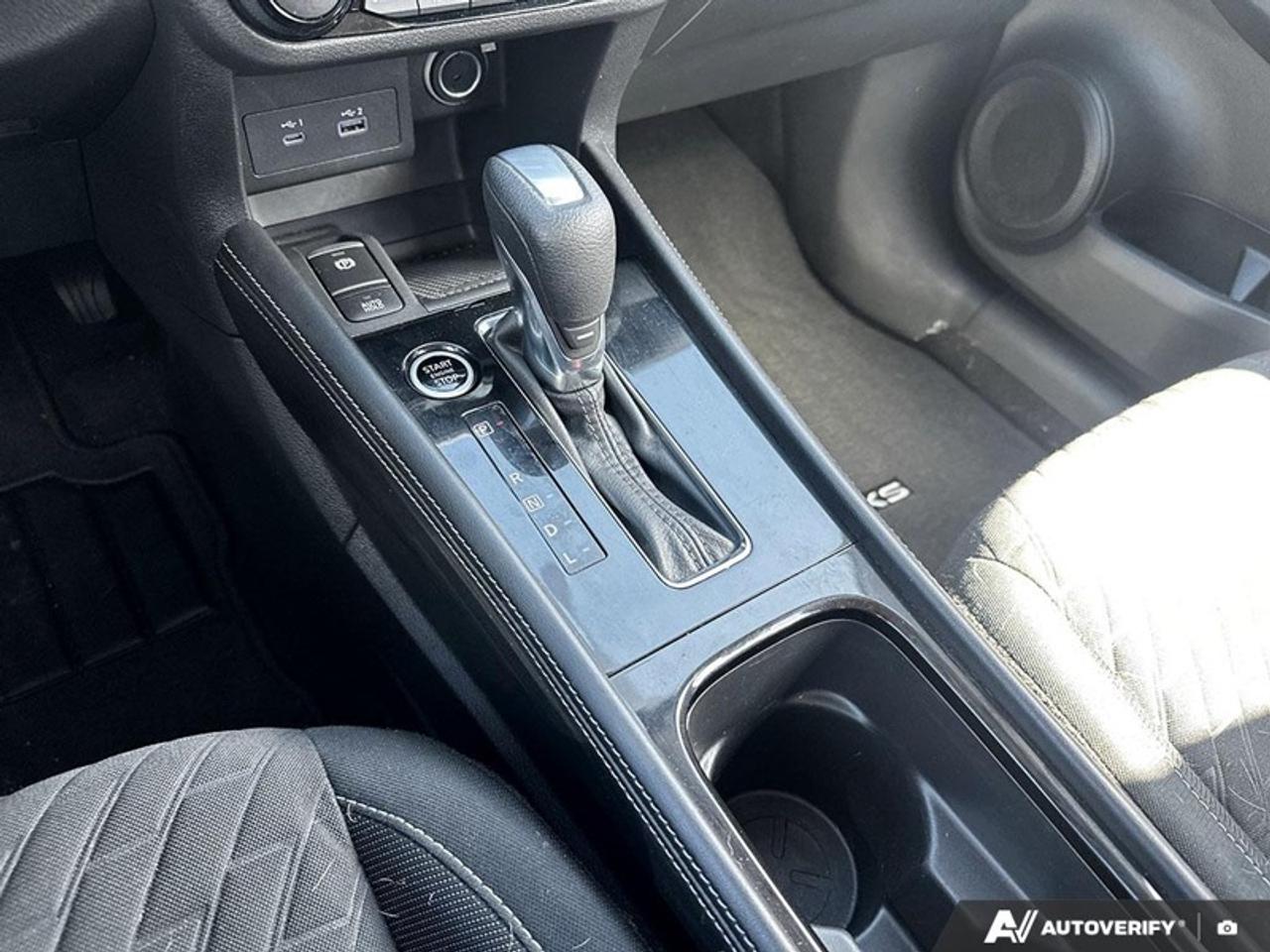 2022 Nissan Kicks SV   - Heated Seats - low mileage Photo