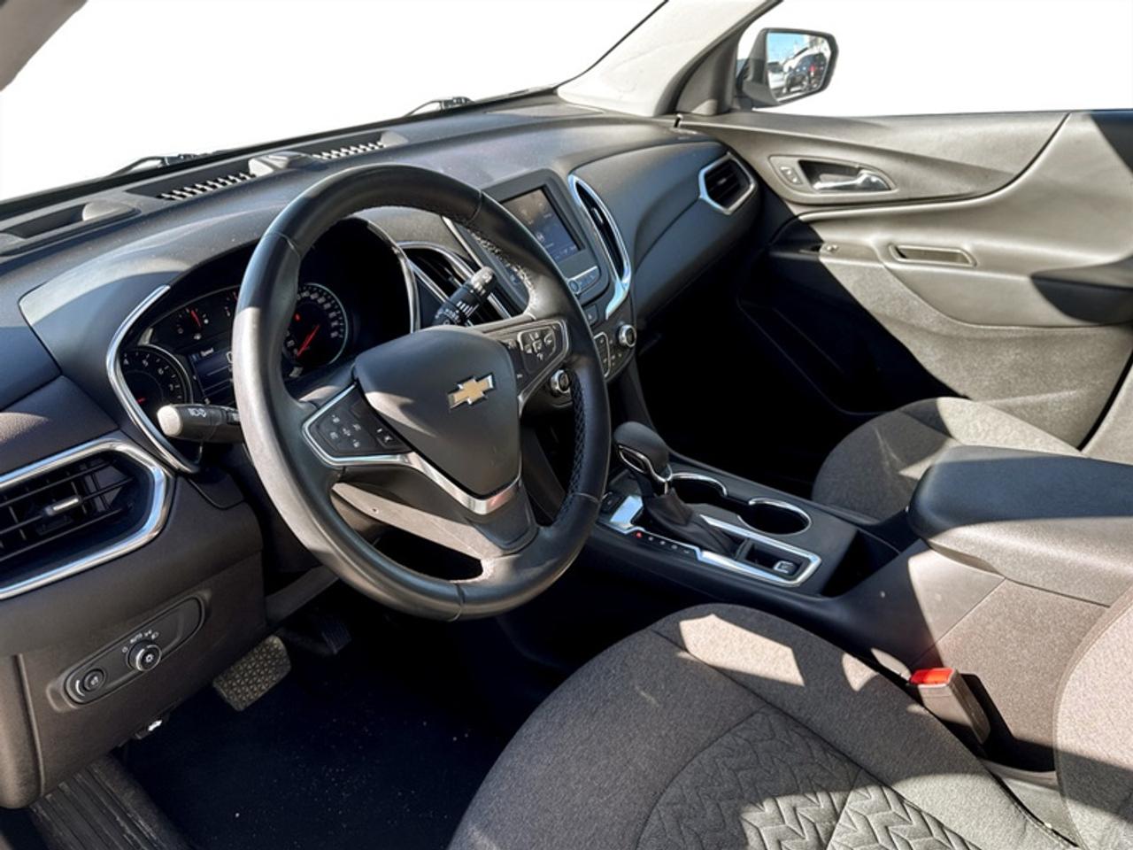 2024 Chevrolet Equinox LT Photo