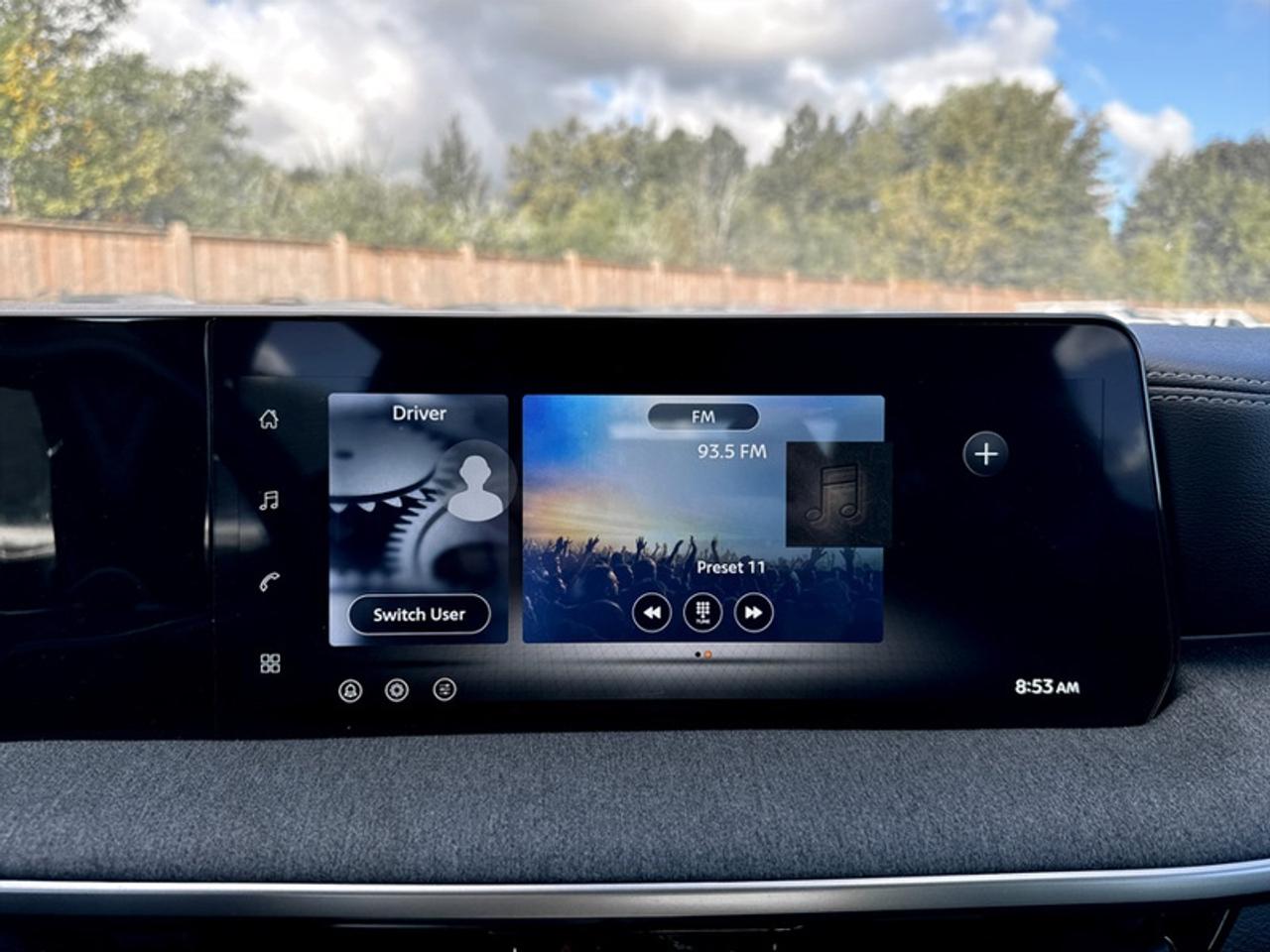 2026 Nissan Kicks SV  **APPLE CP - HEATED SW** Photo