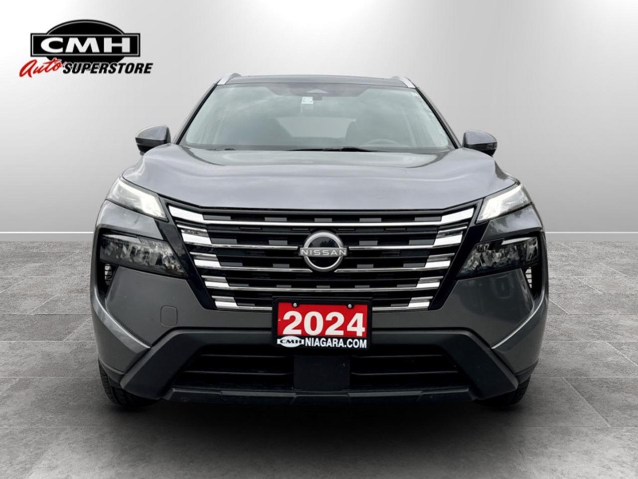 2024 Nissan Rogue SV Moonroof  **PANORAMIC SUNROOF** Photo