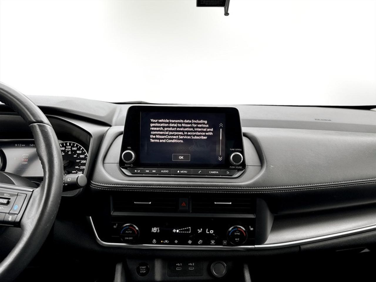 2024 Nissan Rogue SV Moonroof  **PANORAMIC SUNROOF** Photo