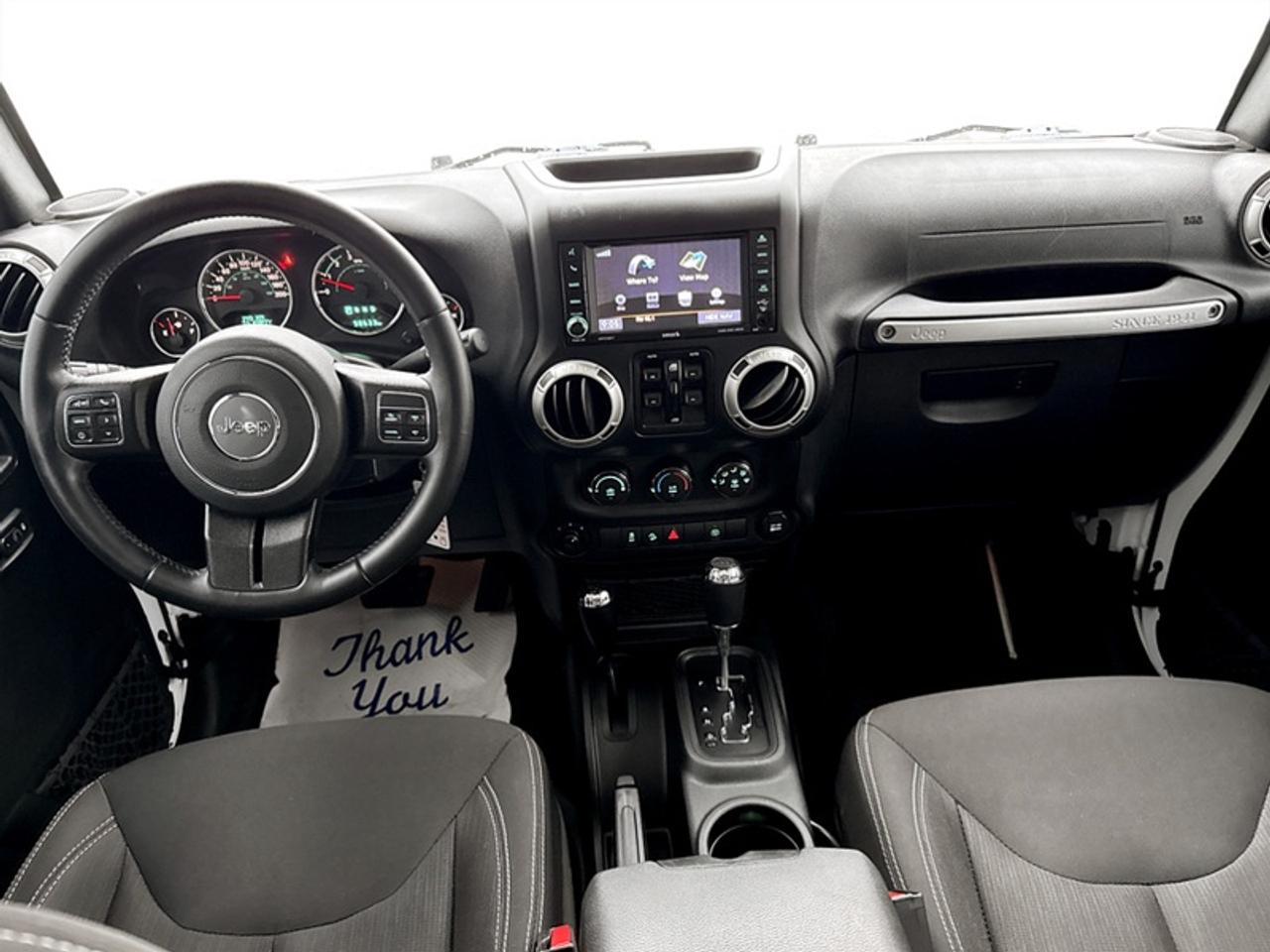 2018 Jeep Wrangler Unlimited Sahara  **LOW MILEAGE** Photo