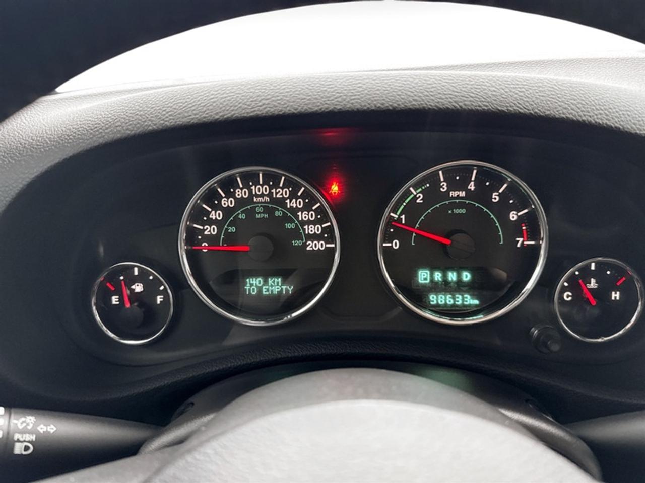 2018 Jeep Wrangler Unlimited Sahara  **LOW MILEAGE** Photo