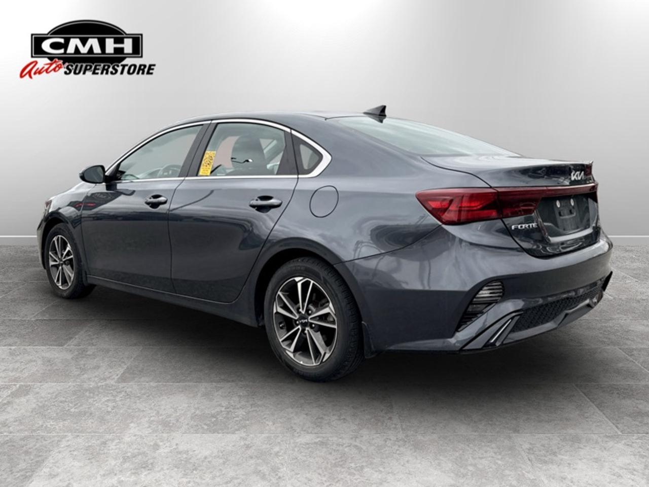 2024 Kia Forte EX  **CLEAN CARFAX** Photo
