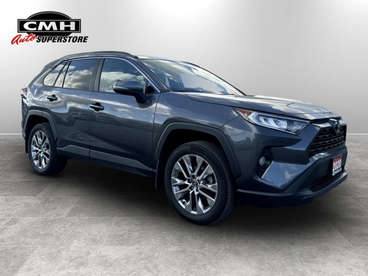2020 Toyota RAV4 XLE  **LOW MILEAGE** Photo