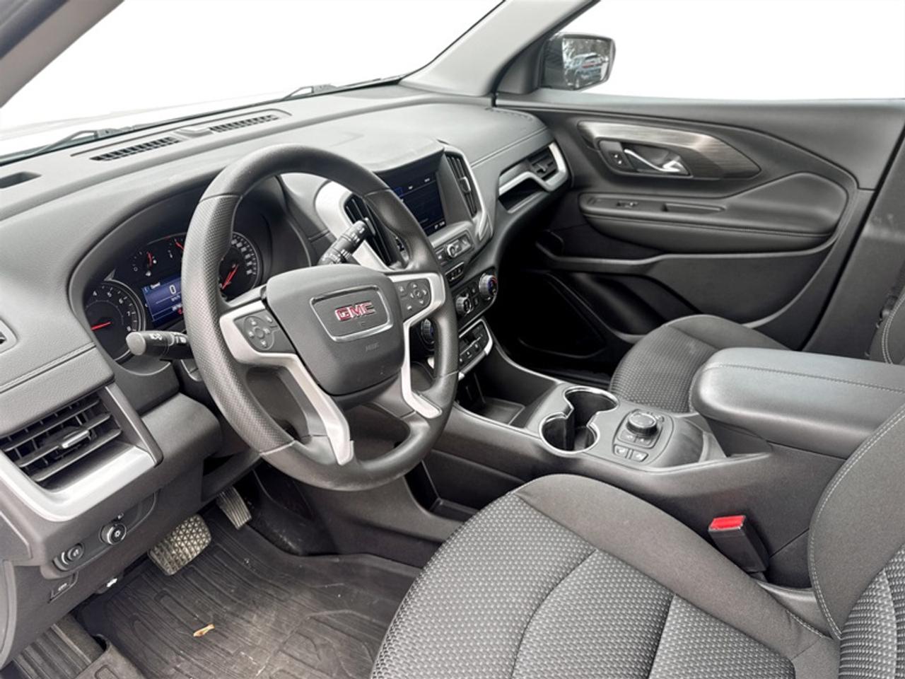 2022 GMC Terrain SLE Elevation  **LOW MILEAGE** Photo