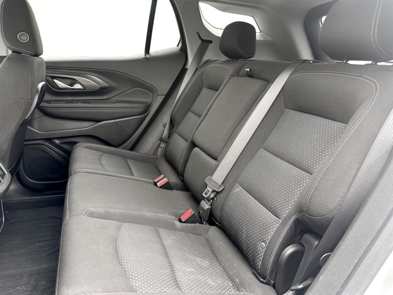 2022 GMC Terrain SLE Elevation  **LOW MILEAGE** Photo