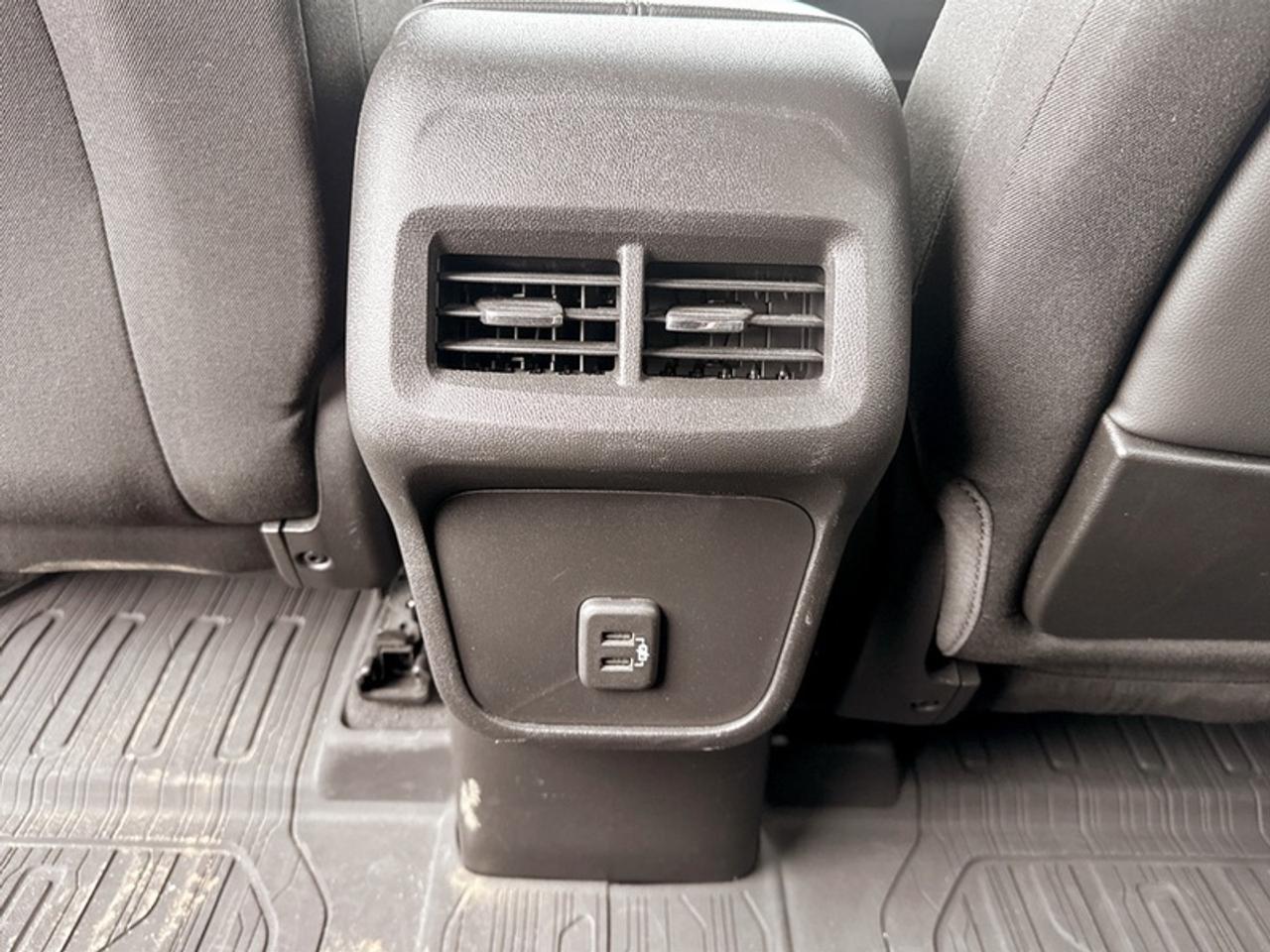 2022 GMC Terrain SLE Elevation  **LOW MILEAGE** Photo