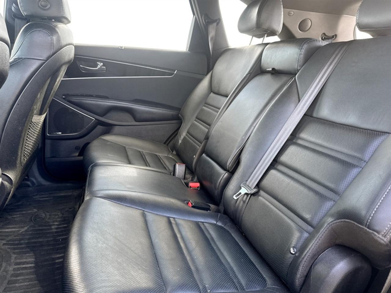 2019 Kia Sorento SX  *28 SERV. RECORDS - CLEAN CARFAX* Photo