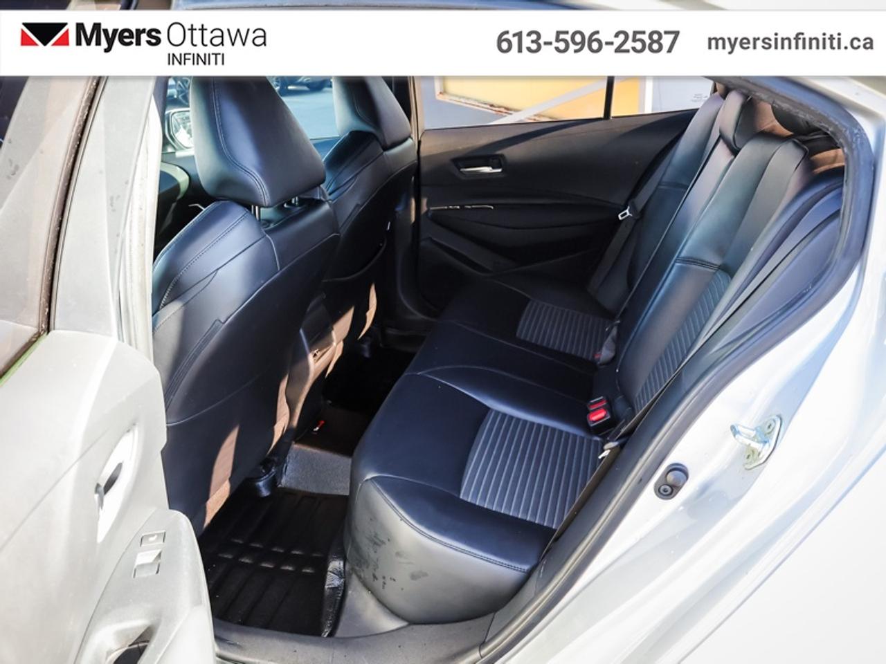 2021 Toyota Corolla XSE CVT  Navi, Sunroof, Heated Steering Wheel Photo