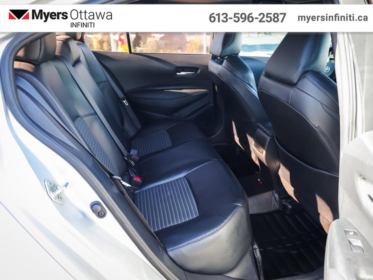 2021 Toyota Corolla XSE CVT  Navi, Sunroof, Heated Steering Wheel Photo