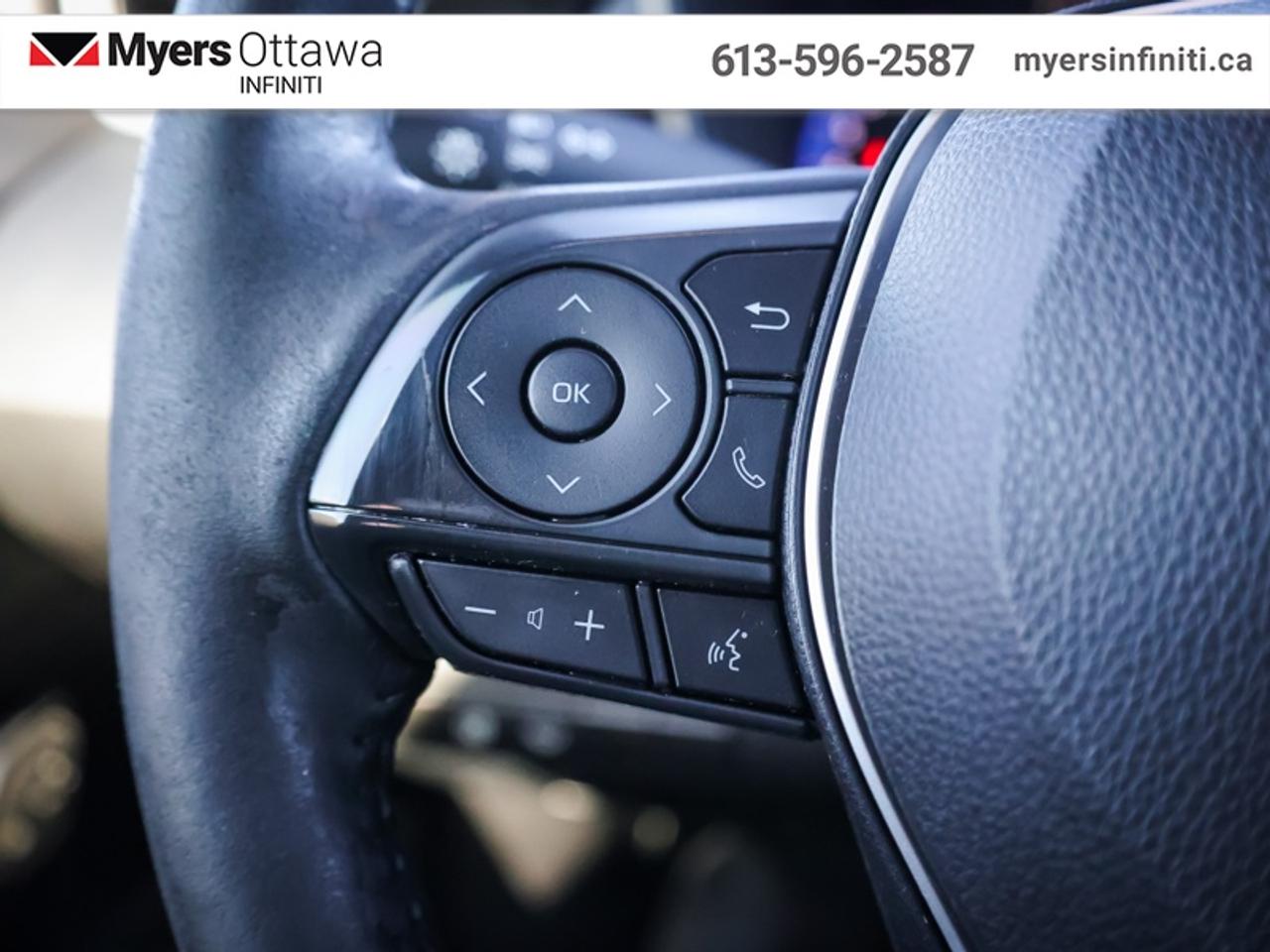 2021 Toyota Corolla XSE CVT  Navi, Sunroof, Heated Steering Wheel Photo