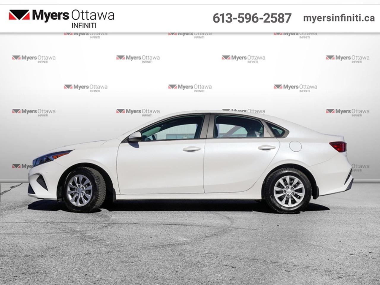 2023 Kia Forte LX   Fuel Sipper, Heated Seats, Low KM'S!! Photo