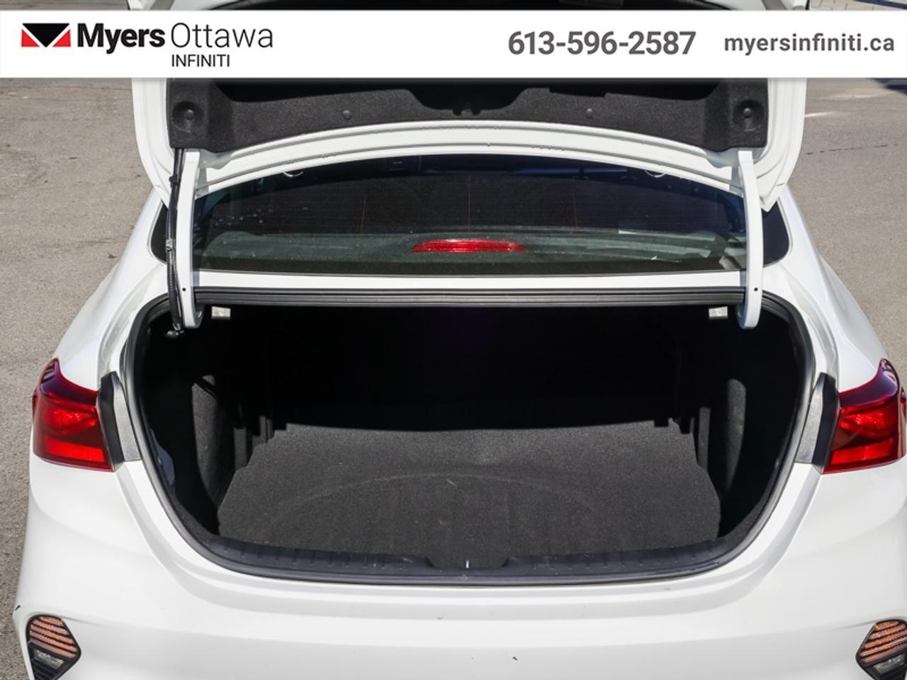 2023 Kia Forte LX   Fuel Sipper, Heated Seats, Low KM'S!! Photo