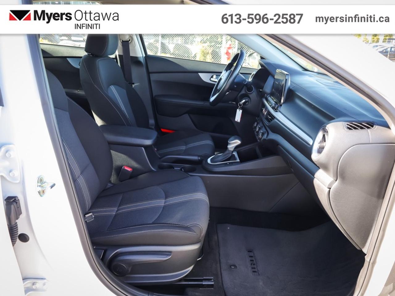 2023 Kia Forte LX   Fuel Sipper, Heated Seats, Low KM'S!! Photo