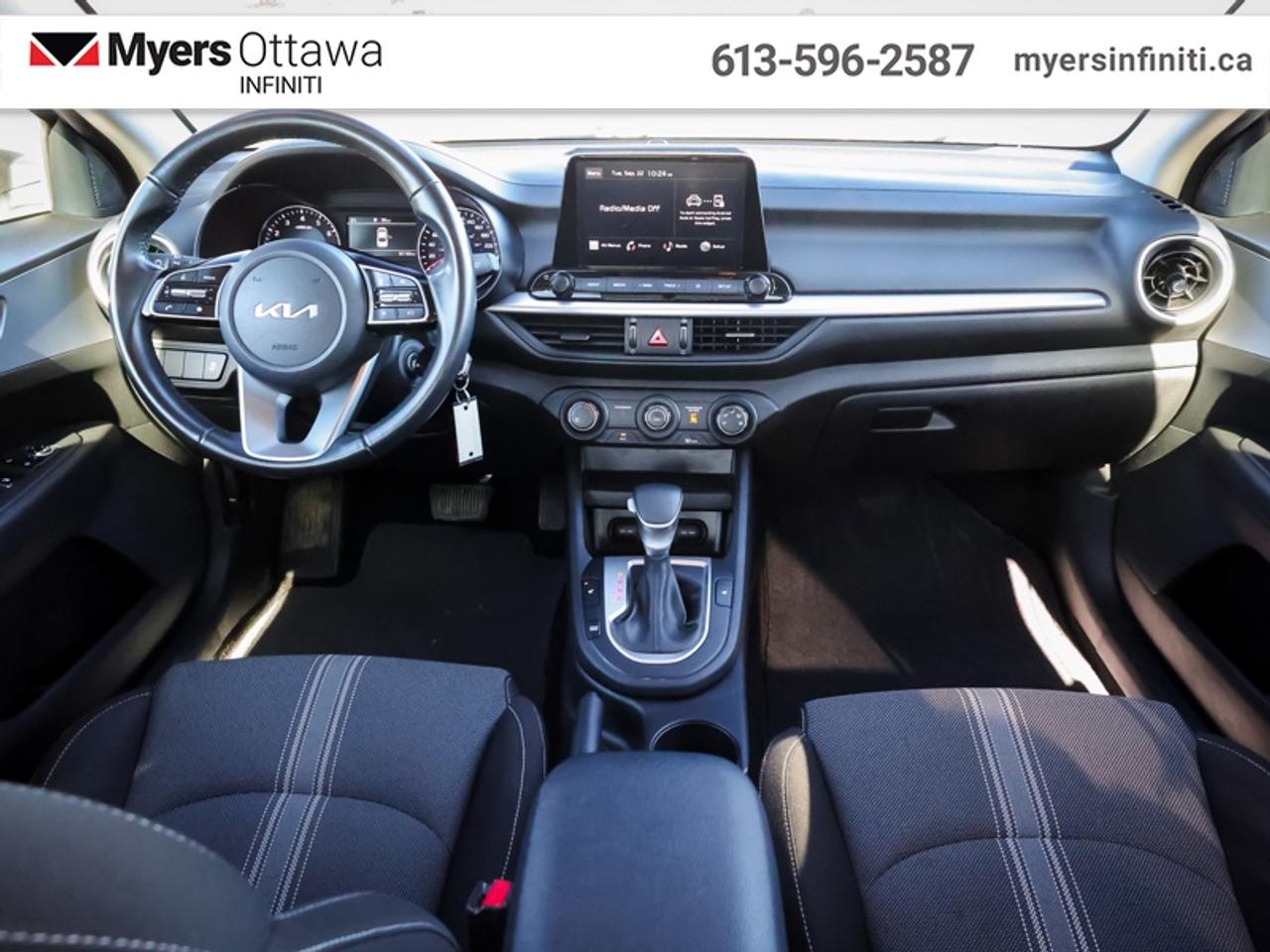 2023 Kia Forte LX   Fuel Sipper, Heated Seats, Low KM'S!! Photo