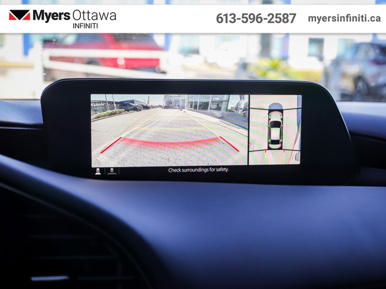 2022 Mazda MAZDA3 GT  Leather, Sunroof, Heated Seats. Photo