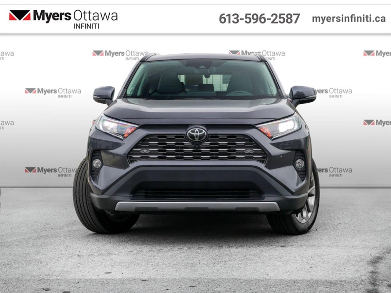 2019 Toyota RAV4 AWD Limited  Heated leather, Sunroof, Low Mileage!! Photo1