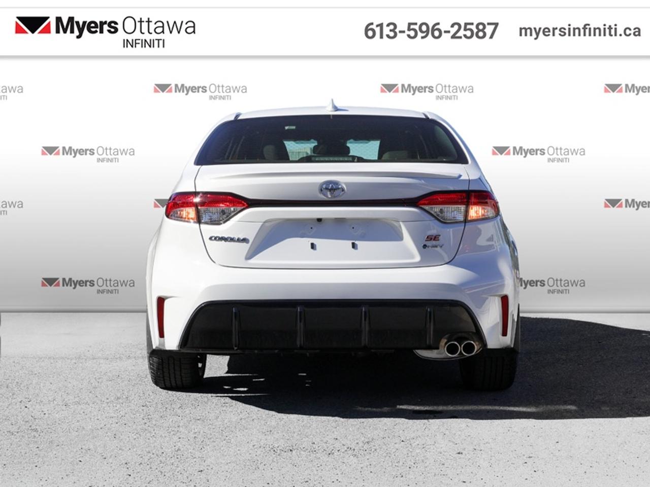 2026 Toyota Corolla Hybrid SE AWD  Sunroof, Like New!! LOW kms!! Photo