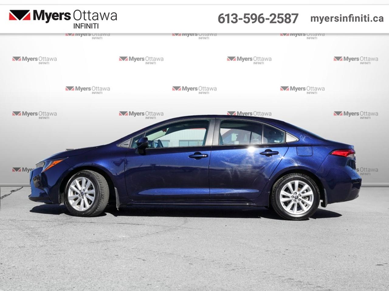 2026 Toyota Corolla LE  Sunroof, Heated Seats, Low KMS!! Photo