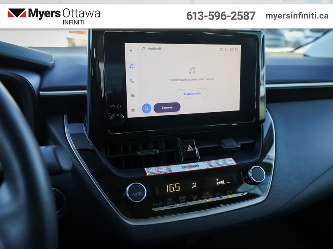 2026 Toyota Corolla LE  Sunroof, Heated Seats, Low KMS!! Photo
