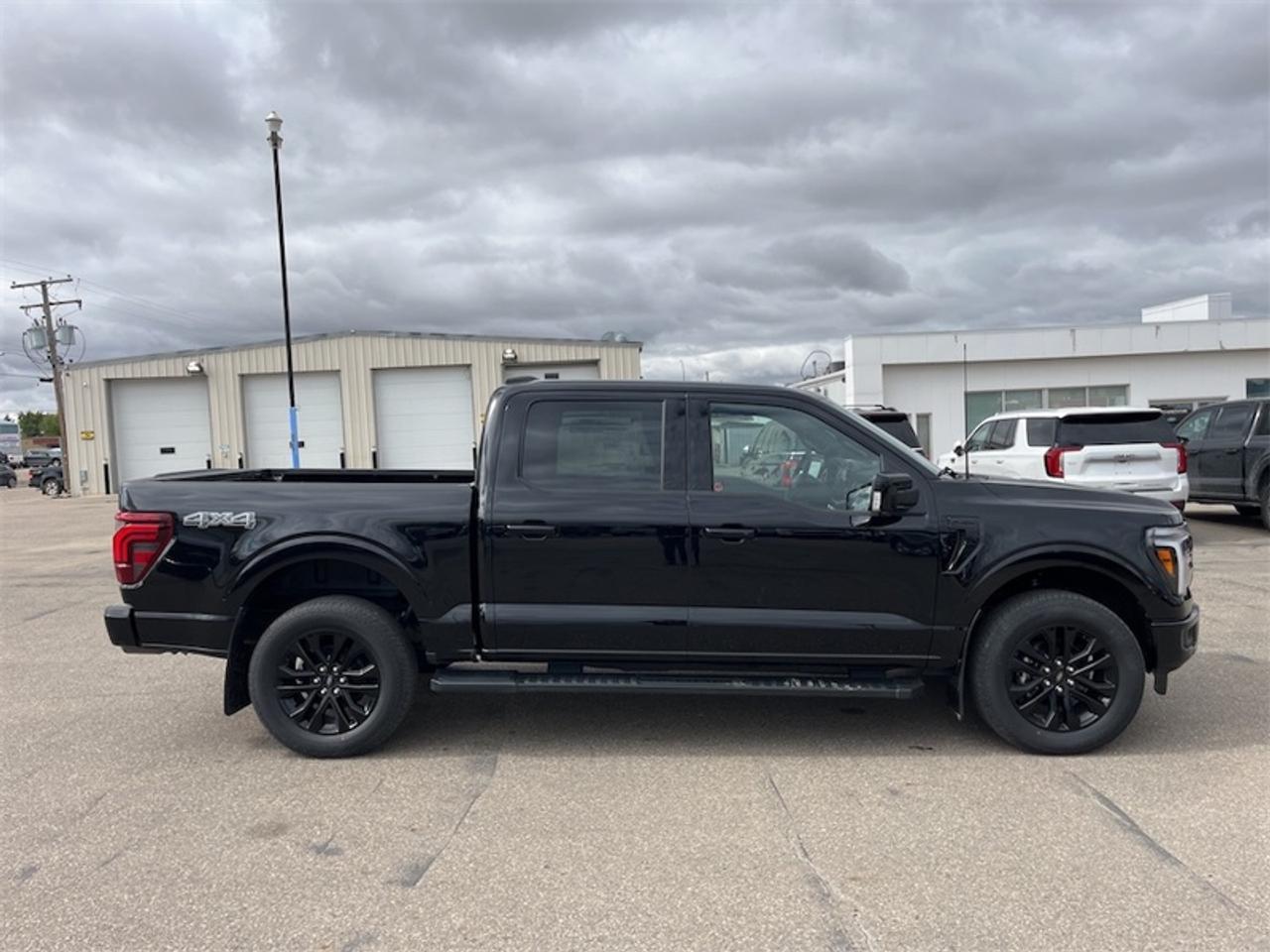 2026 Ford F-150 LARIAT  - Sunroof Photo