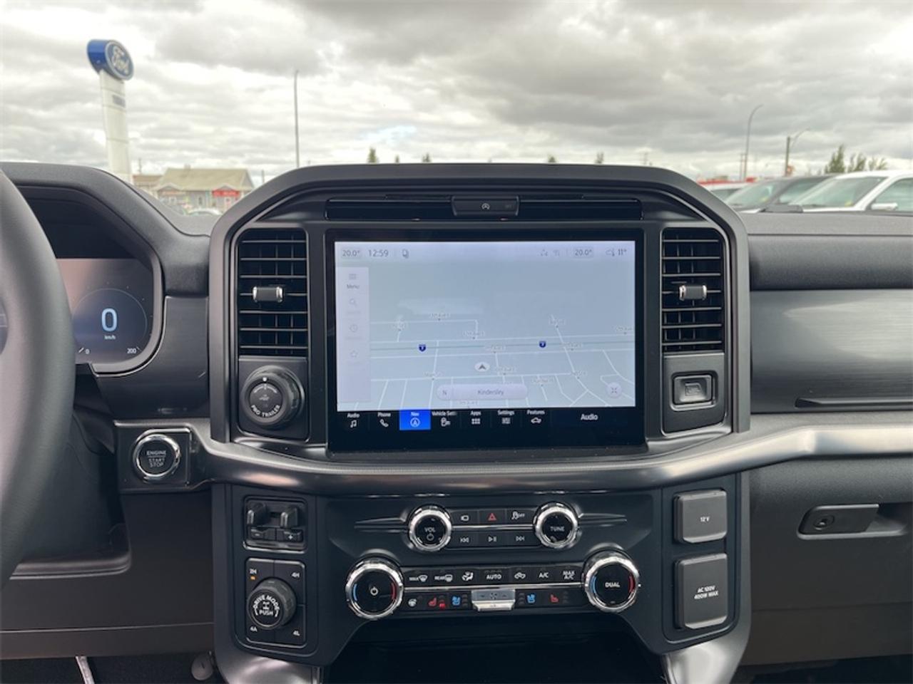 2026 Ford F-150 LARIAT  - Sunroof Photo5