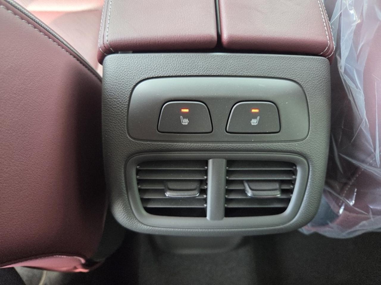 2026 Buick Envision Sport Touring  - Leather Seats Photo