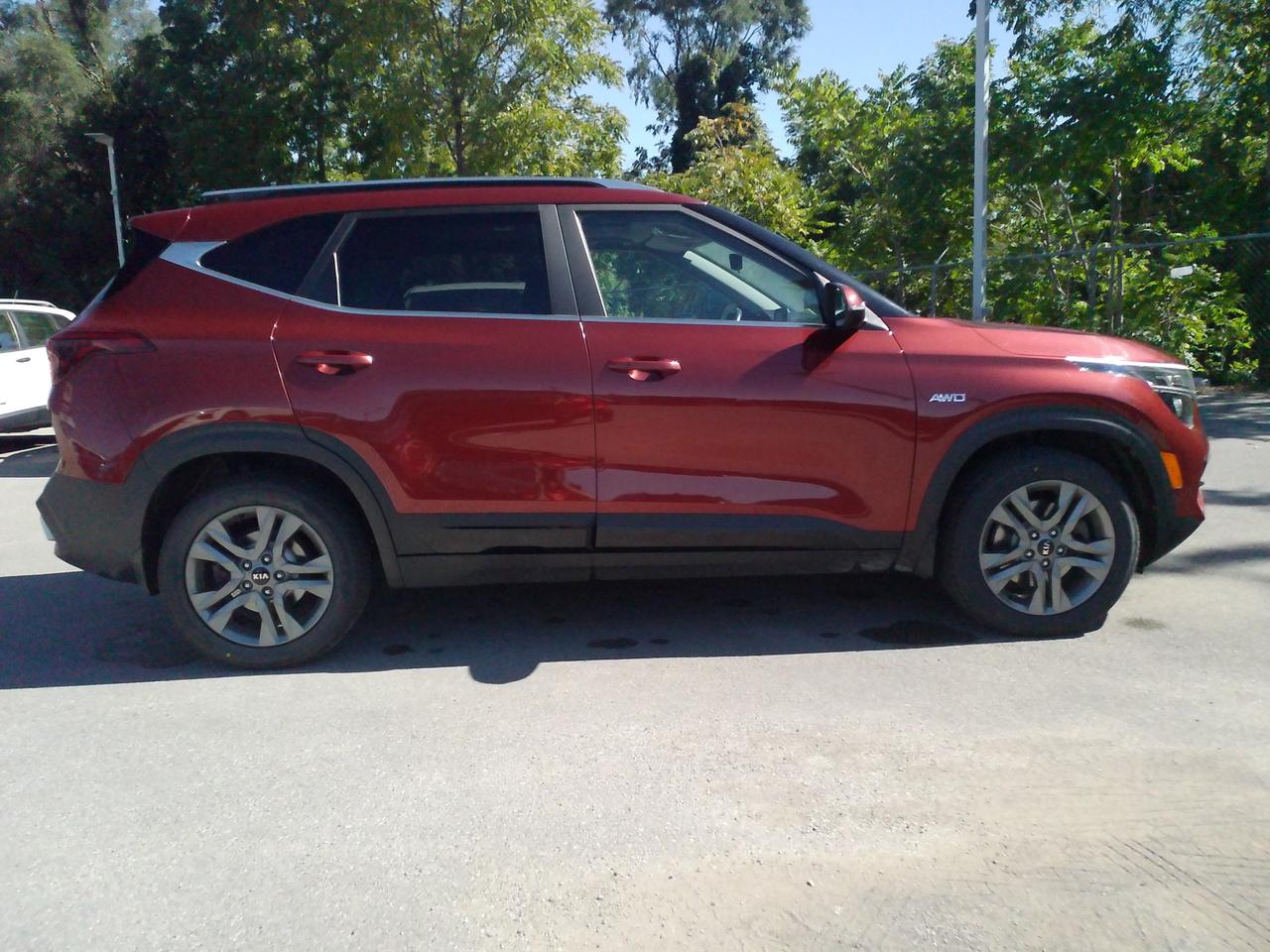 2021 Kia Seltos EX Photo