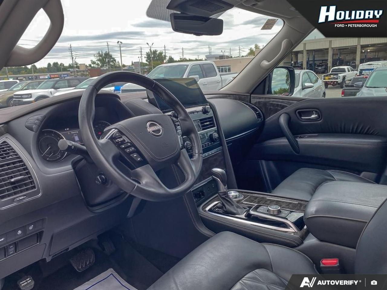 2022 Nissan Armada Platinum Photo
